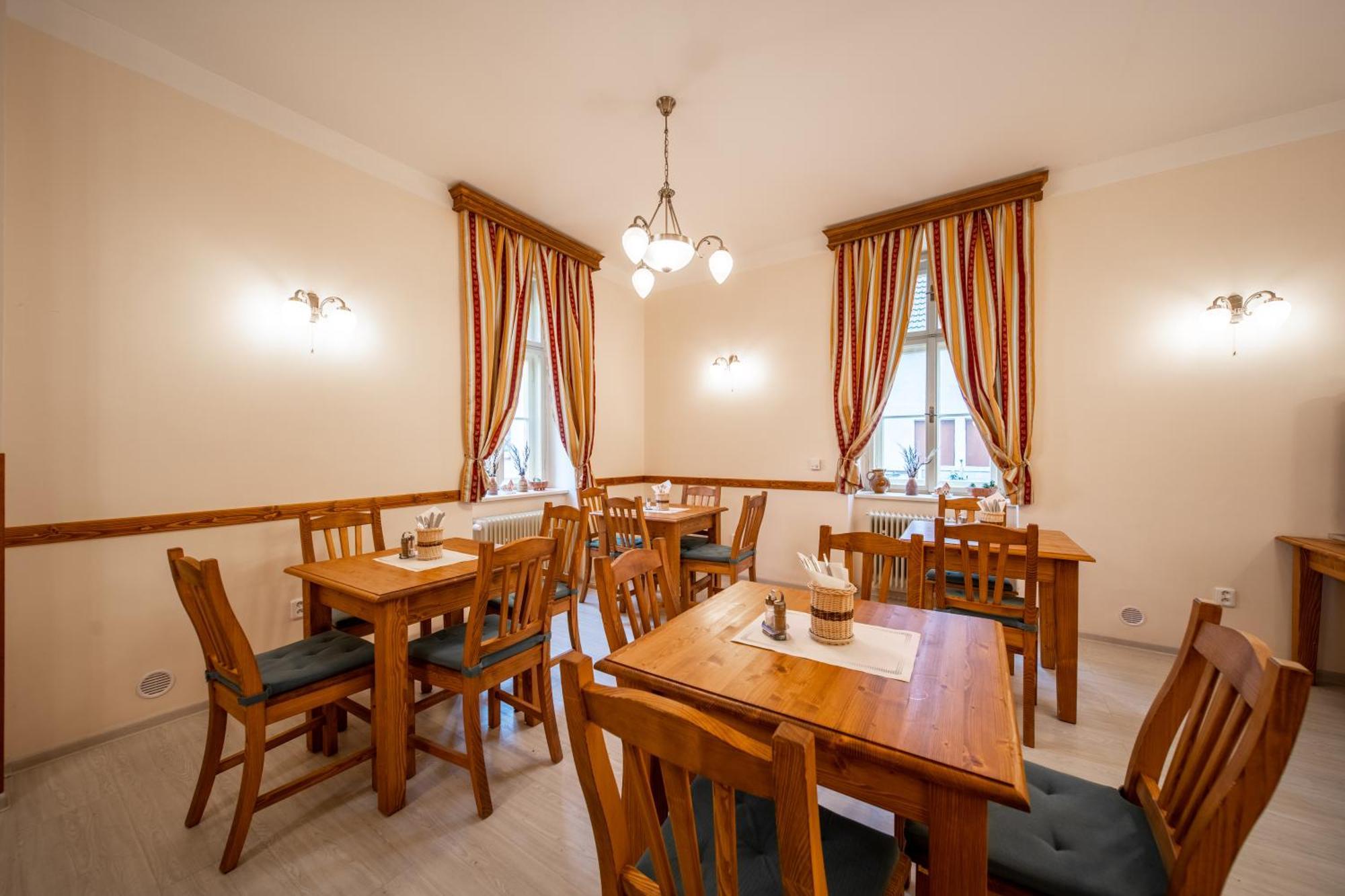 Penzion Waldsteinovo Zátiší Svatoslav Exterior foto